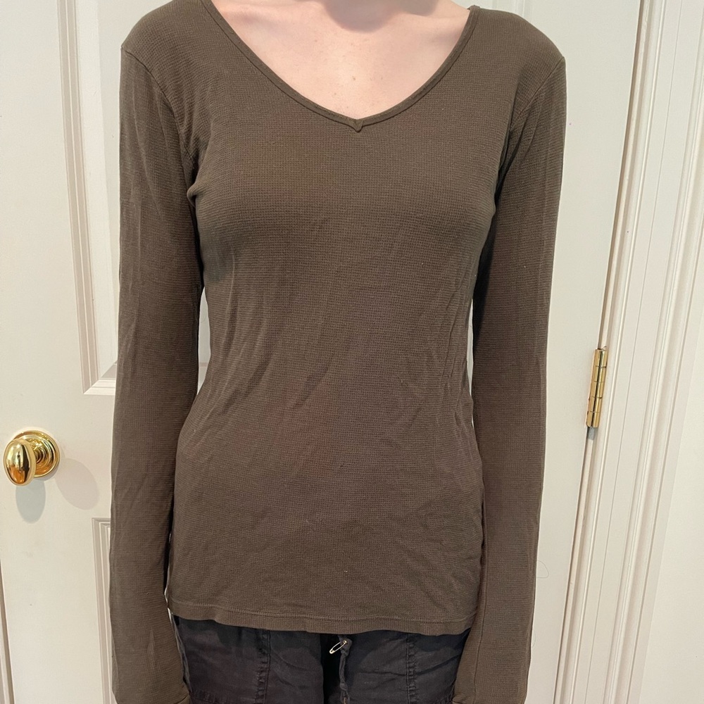 Army green long sleeve tee